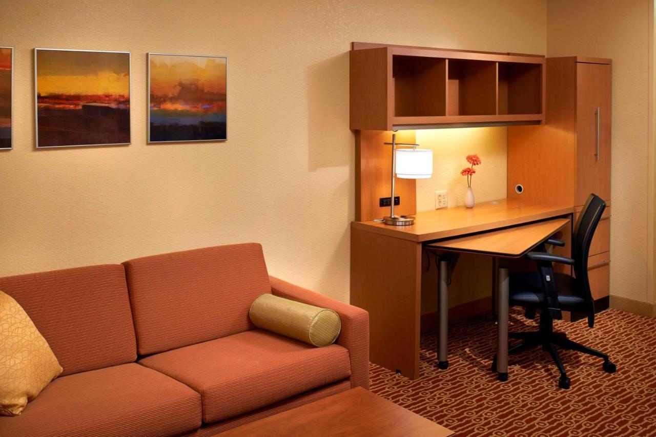 Sonesta Simply Suites Detroit Novi Esterno foto