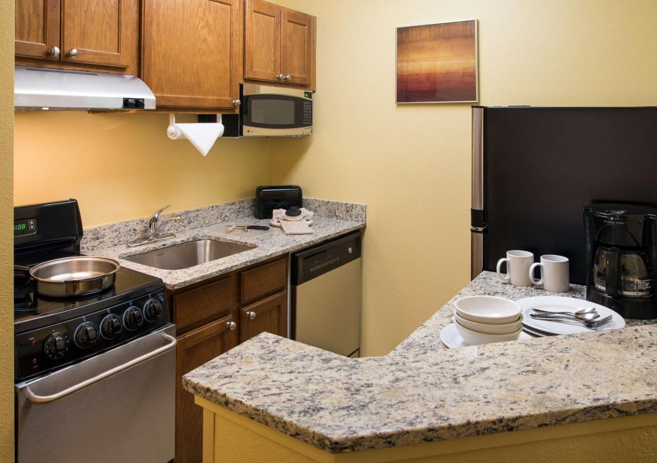 Sonesta Simply Suites Detroit Novi Esterno foto