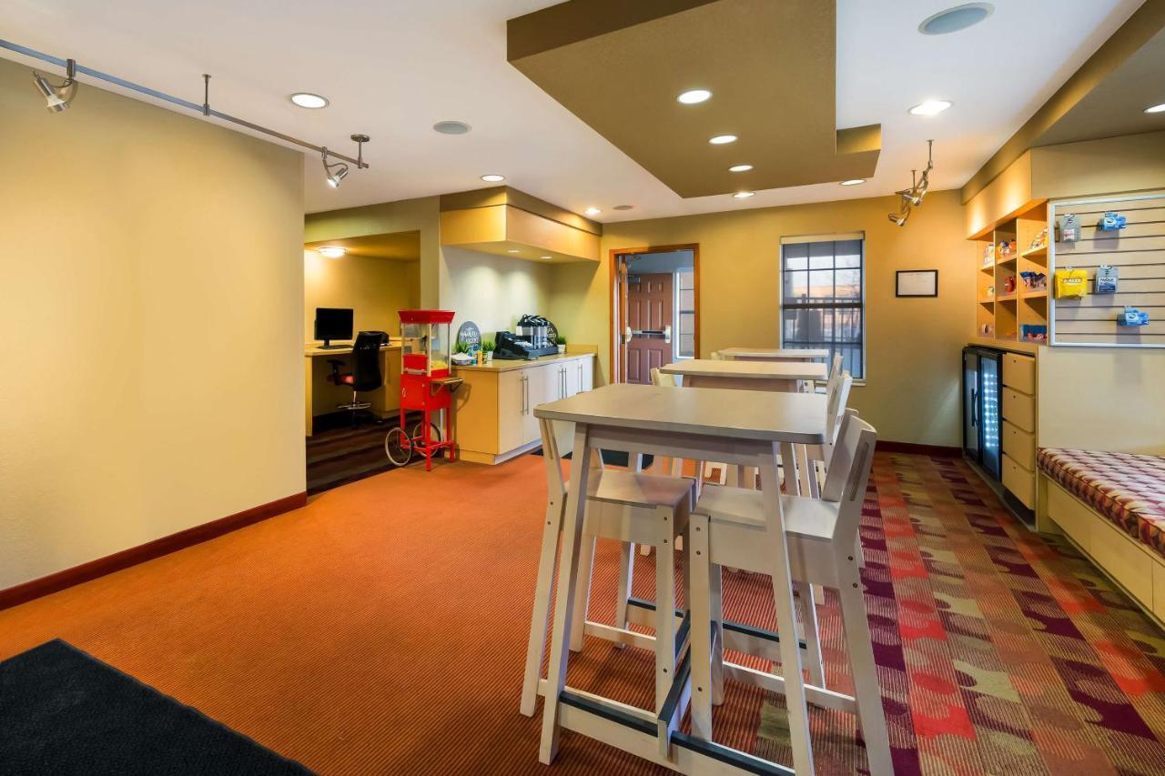 Sonesta Simply Suites Detroit Novi Esterno foto