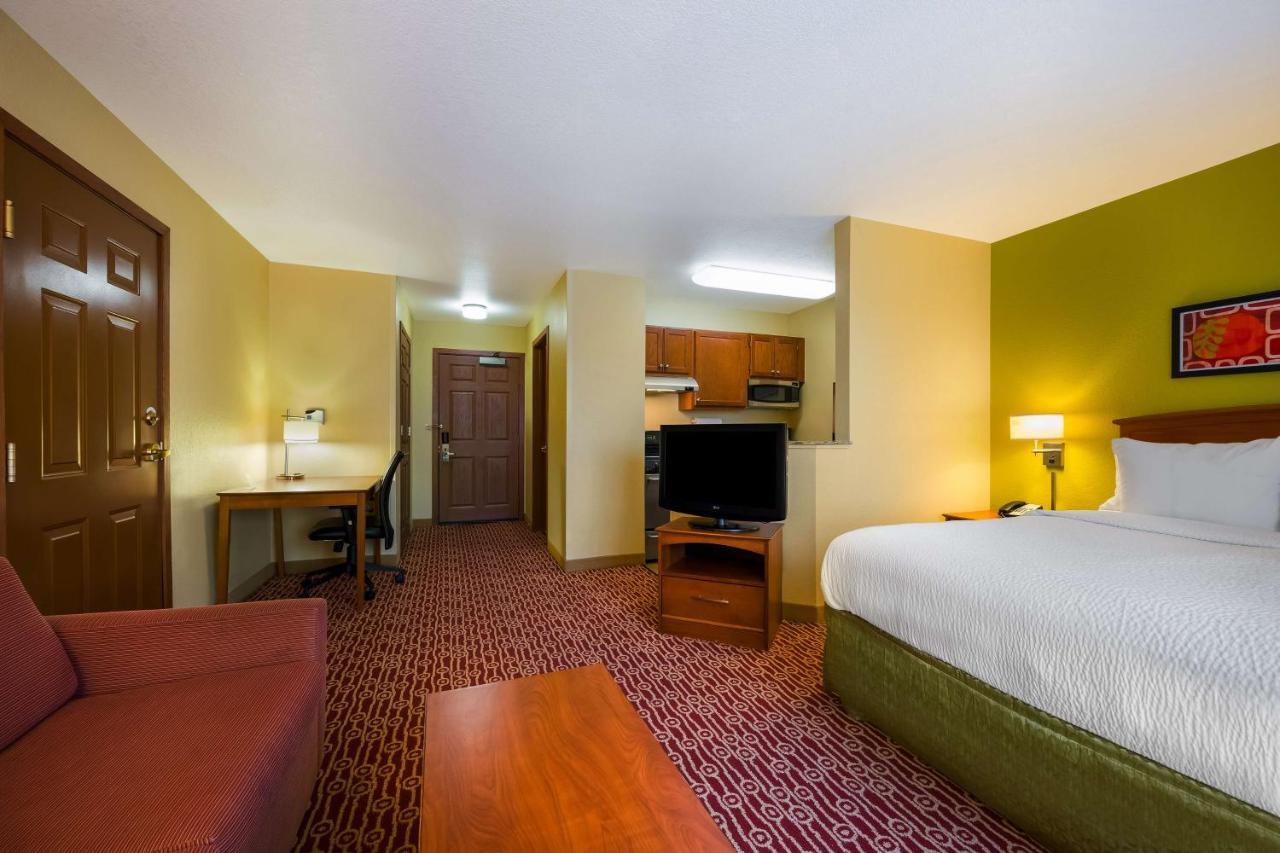 Sonesta Simply Suites Detroit Novi Esterno foto